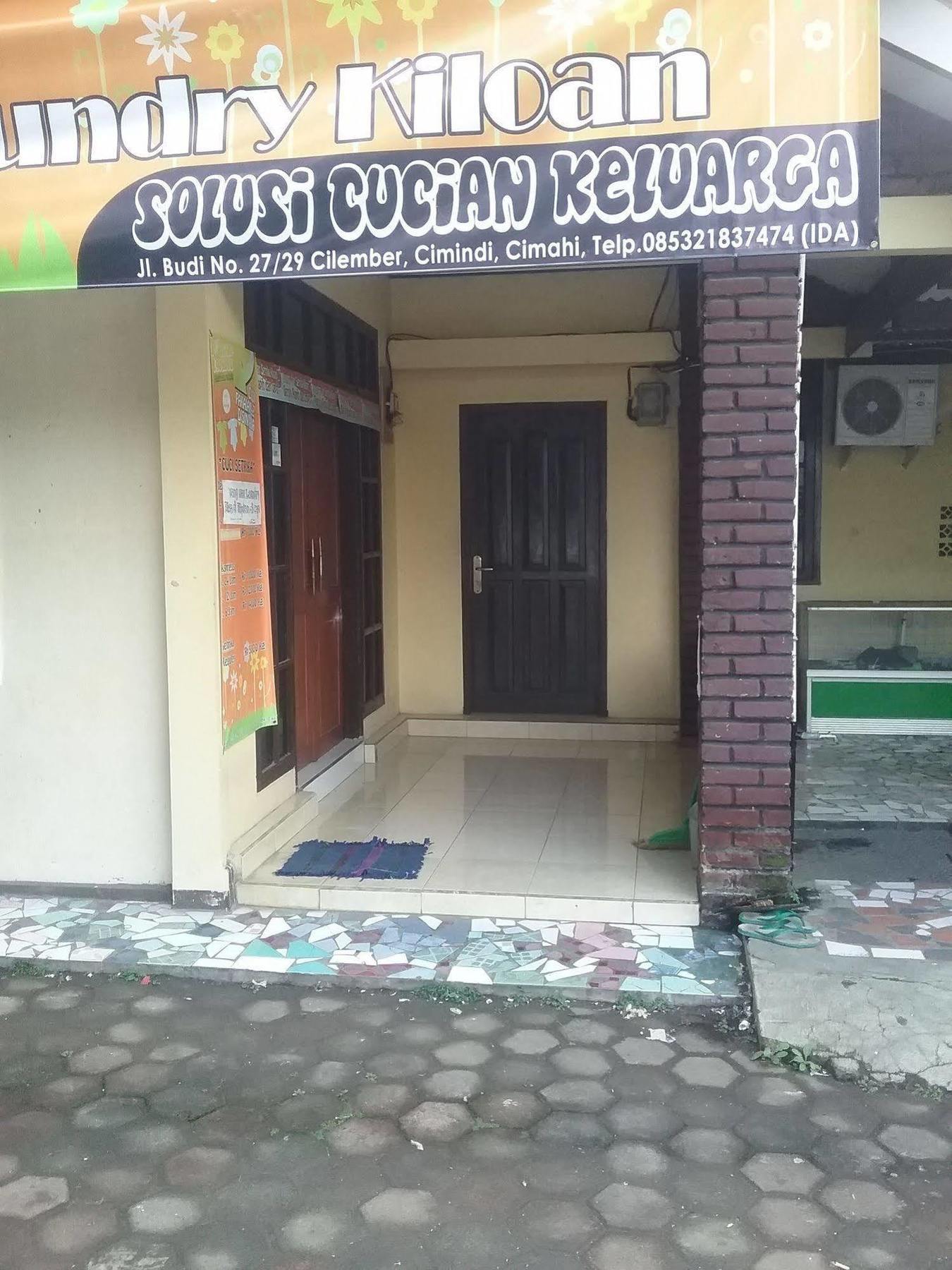 Budi House & Food Station Bandung Exterior foto